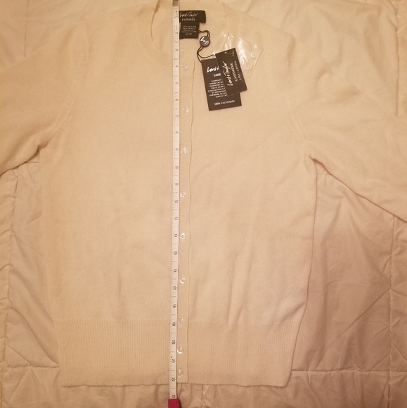 Ladies Cashmere Cardigan - Picture 4 of 6